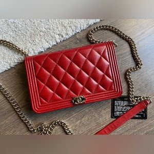 CHANEL Caviar Quilted Boy Wallet On Chain WOC red